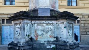 degrado-piazza-del-popolo